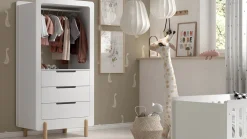 Hot Babyledikant Smile met verzorgingstafel Babybed
