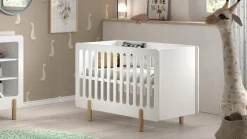 Hot Babyledikant Smile met verzorgingstafel Babybed