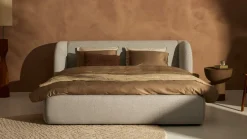 Hot Bed Cove - Fine bouclé Bedframe