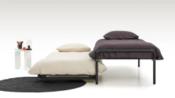 Sale Bed met onderschuifbed Doppia Alle Logeerbedden