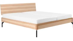 Outlet Bed Sky met hoofdbord hout en poten metaal Bedframe